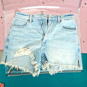 Hollister Jean short